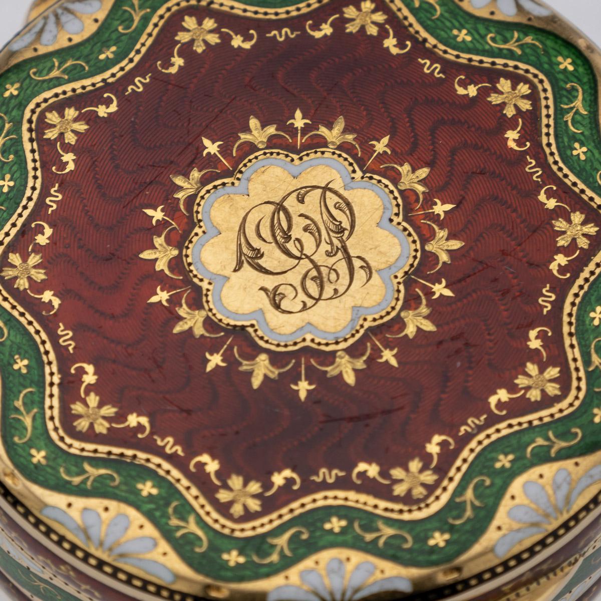 19th Century Georgian 18K Gold & Guilloche Enamel Pill Box, London, c.1823 4
