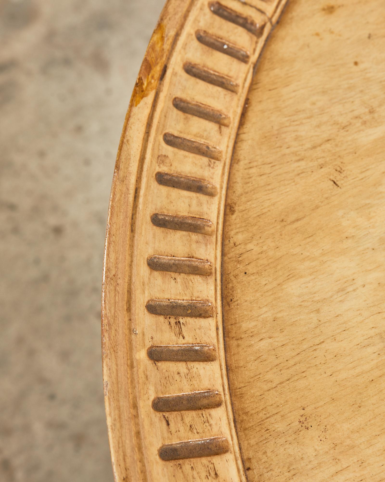 19th Century Georgian Bleached Mahogany Pie Crust Tripod Table For Sale 15