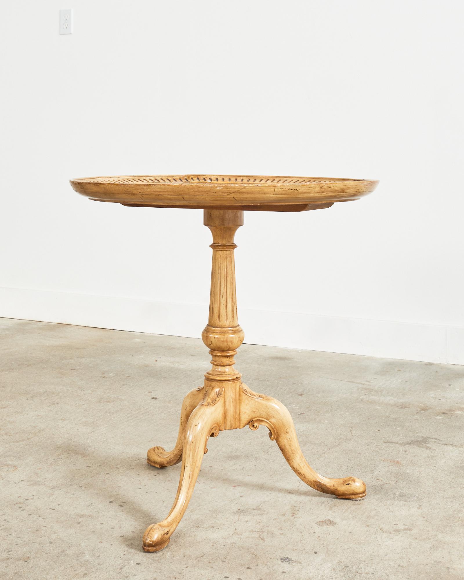 19th Century Georgian Bleached Mahogany Pie Crust Tripod Table For Sale 5