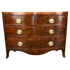 Antique 19th century Georgian bow front commode /chest of drawers
