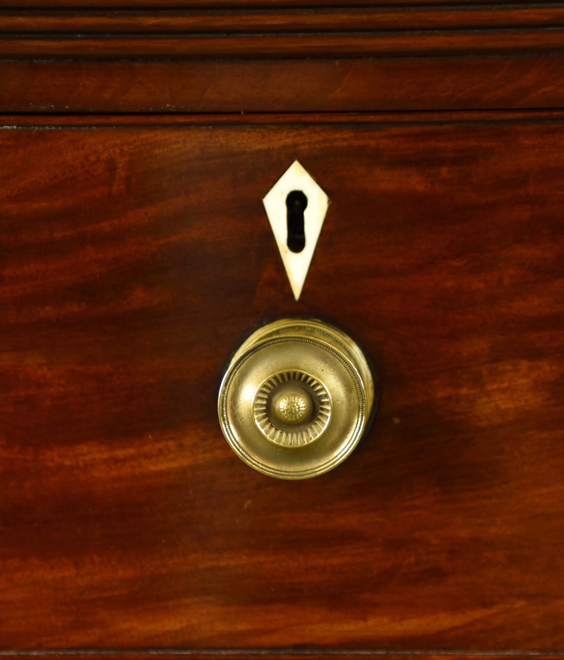 19th century Georgian breakfront wardrobe 1