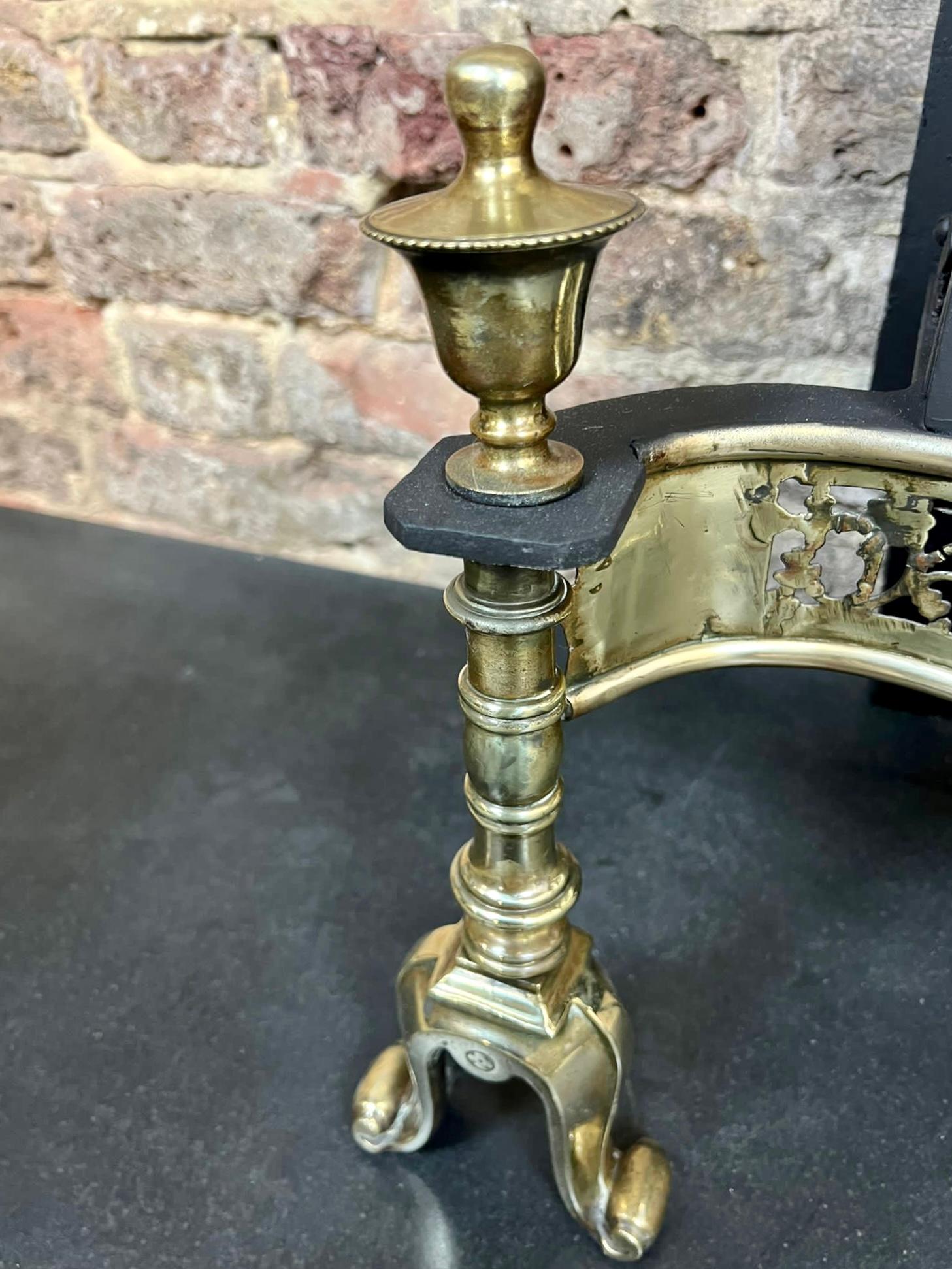 Panier de cheminée géorgien du XIXe siècle Bon état - En vente à London, GB
