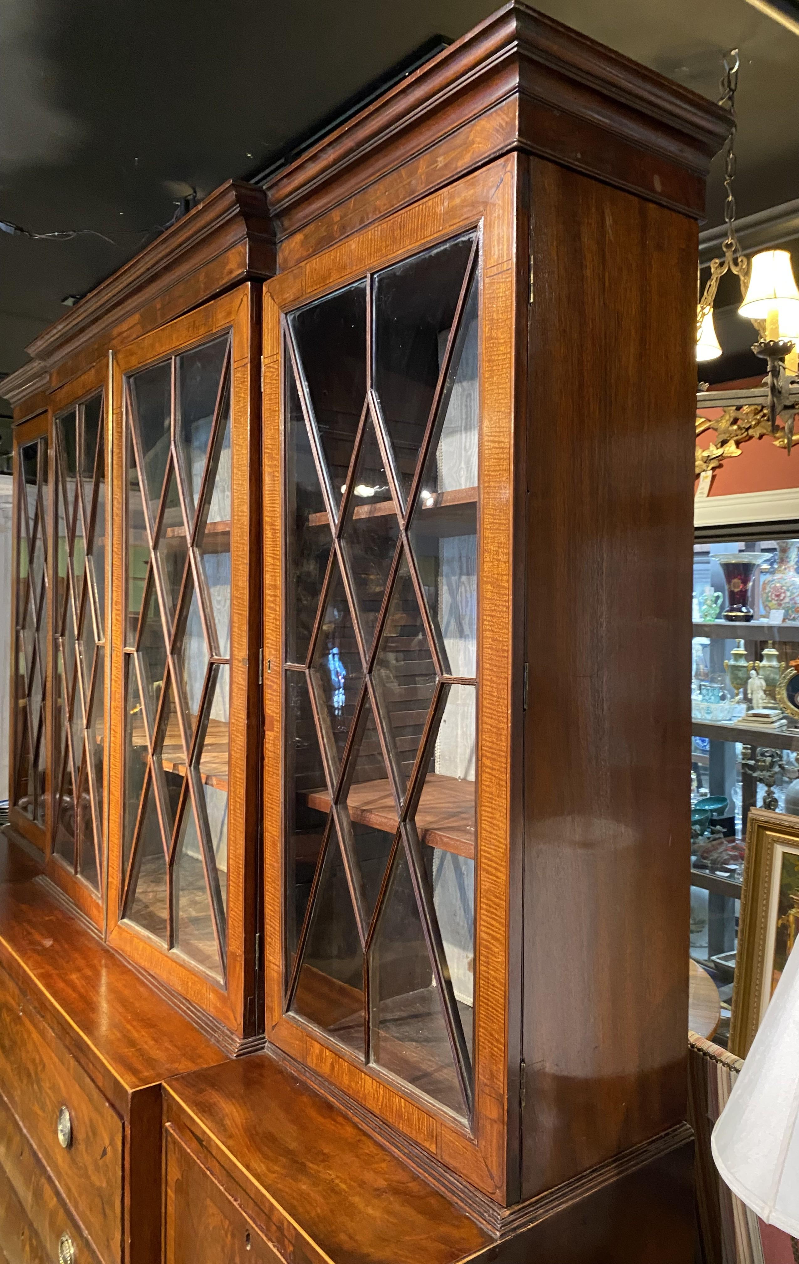 Façade géorgienne à cinq pièces du XIXe siècle avec incrustation d'Arrow en vente 12