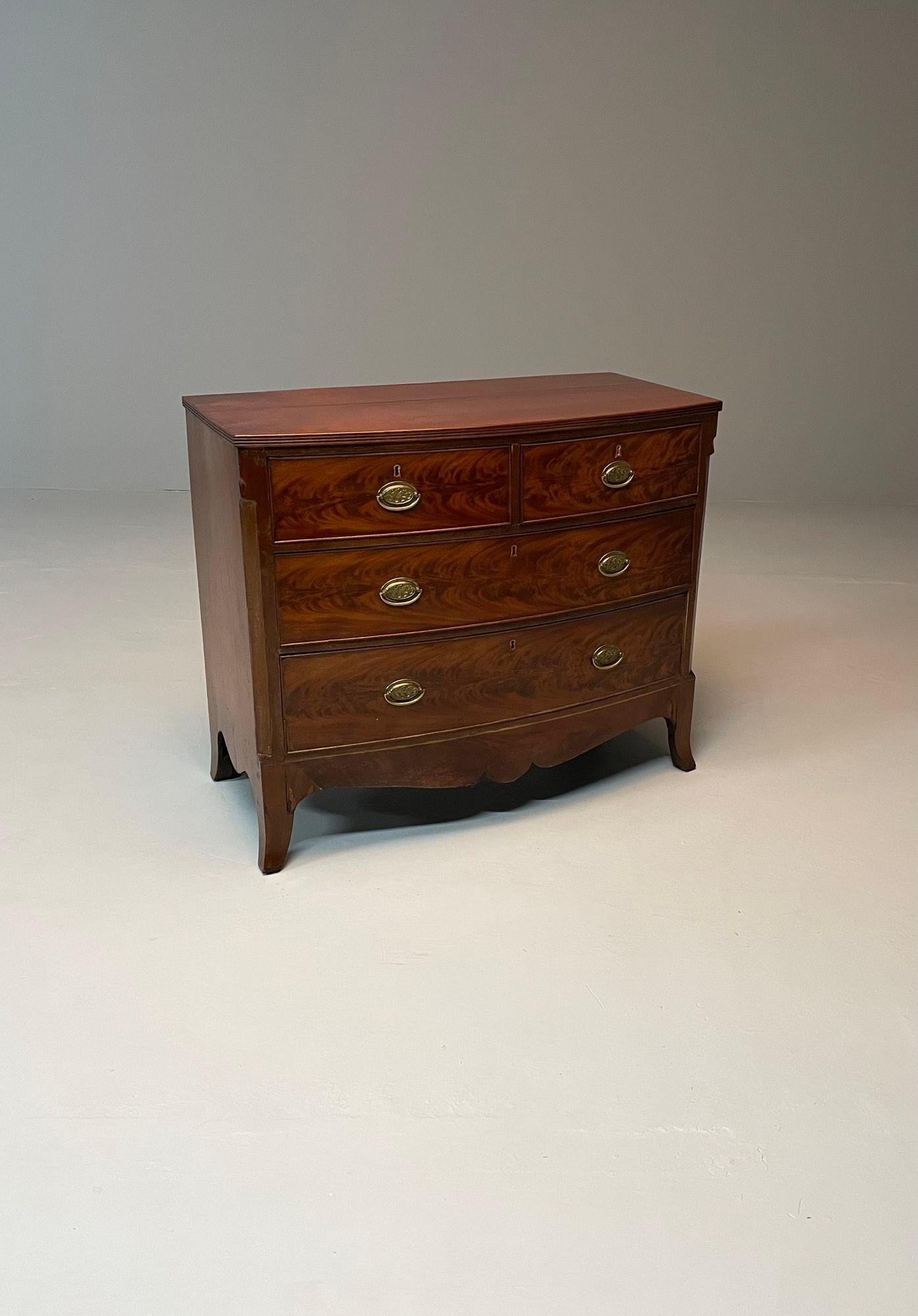 19th Century Georgian Flame Mahogany Bow Front Commode / Chest of Drawers 2