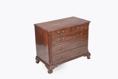 19th Century Georgian mahogany bachelor’s chest