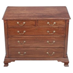 19th Century Georgian mahogany bachelor’s chest
