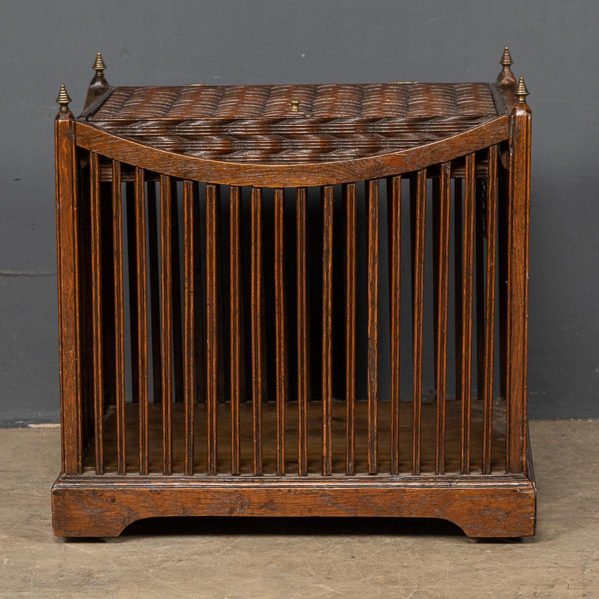 English 19th Century Georgian Mahogany Basket Used for Wool & Silks, circa 1820 For Sale