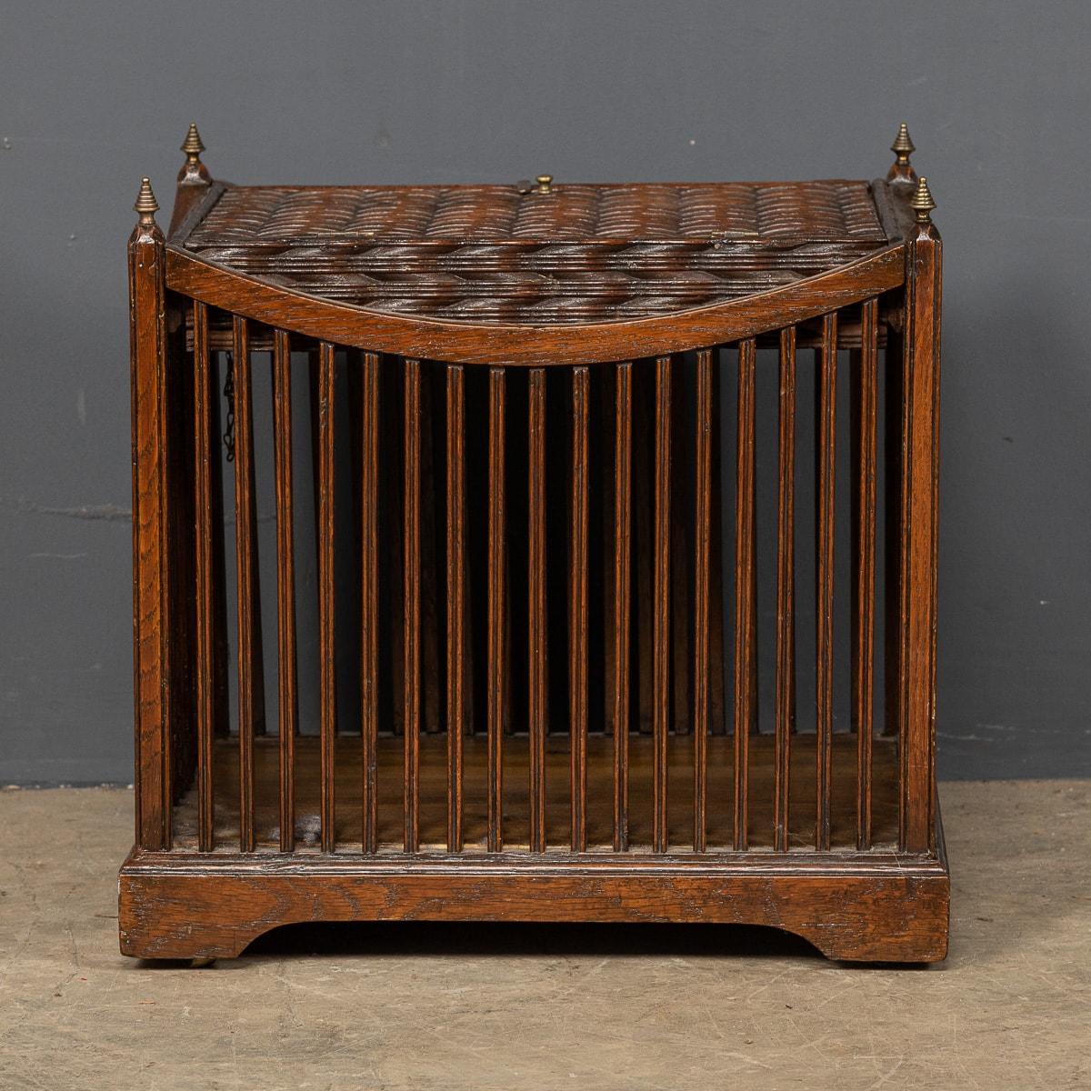 Pine 19th Century Georgian Mahogany Basket Used for Wool & Silks, circa 1820 For Sale