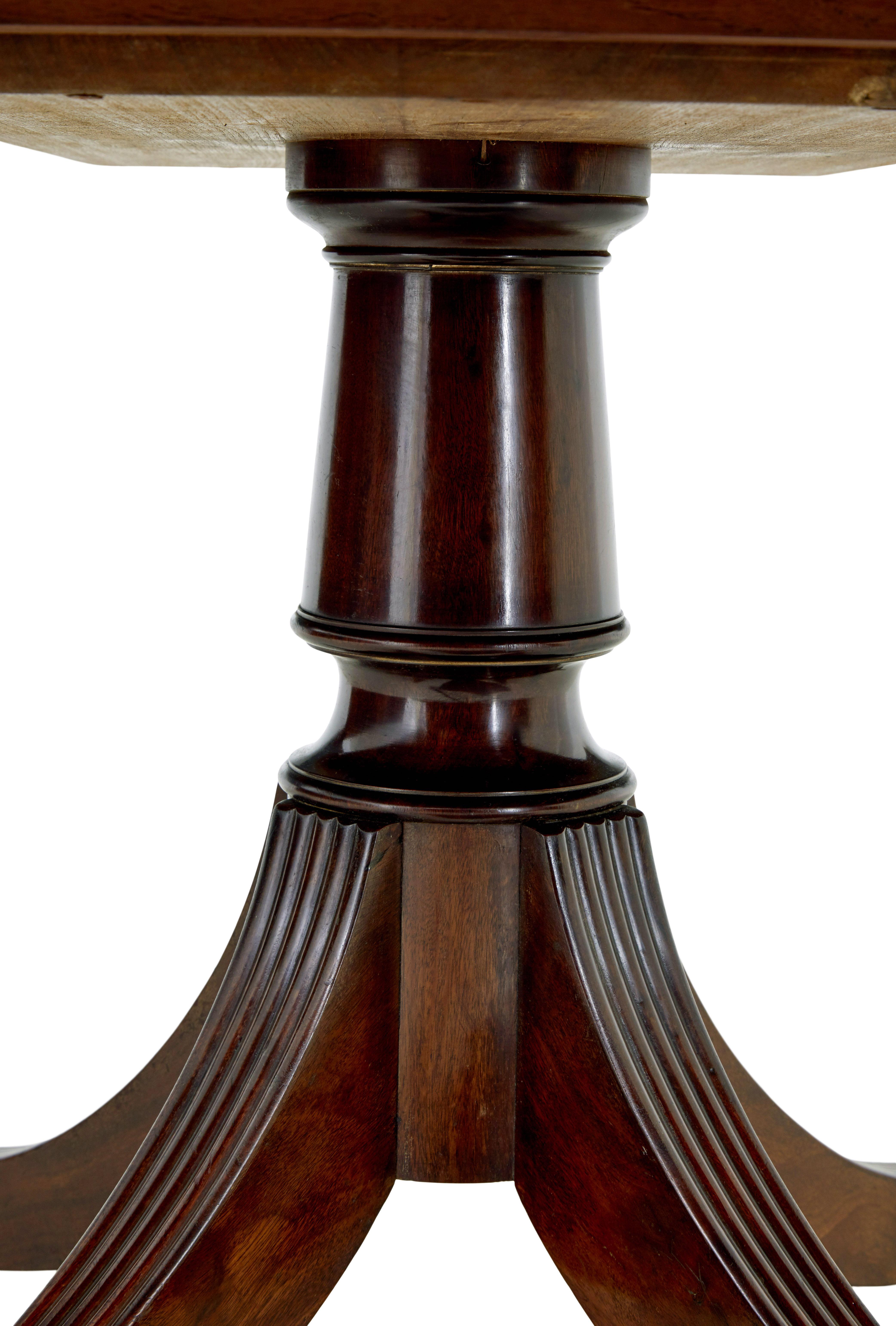 Fait main Table de salle à manger en acajou géorgien du 19e siècle