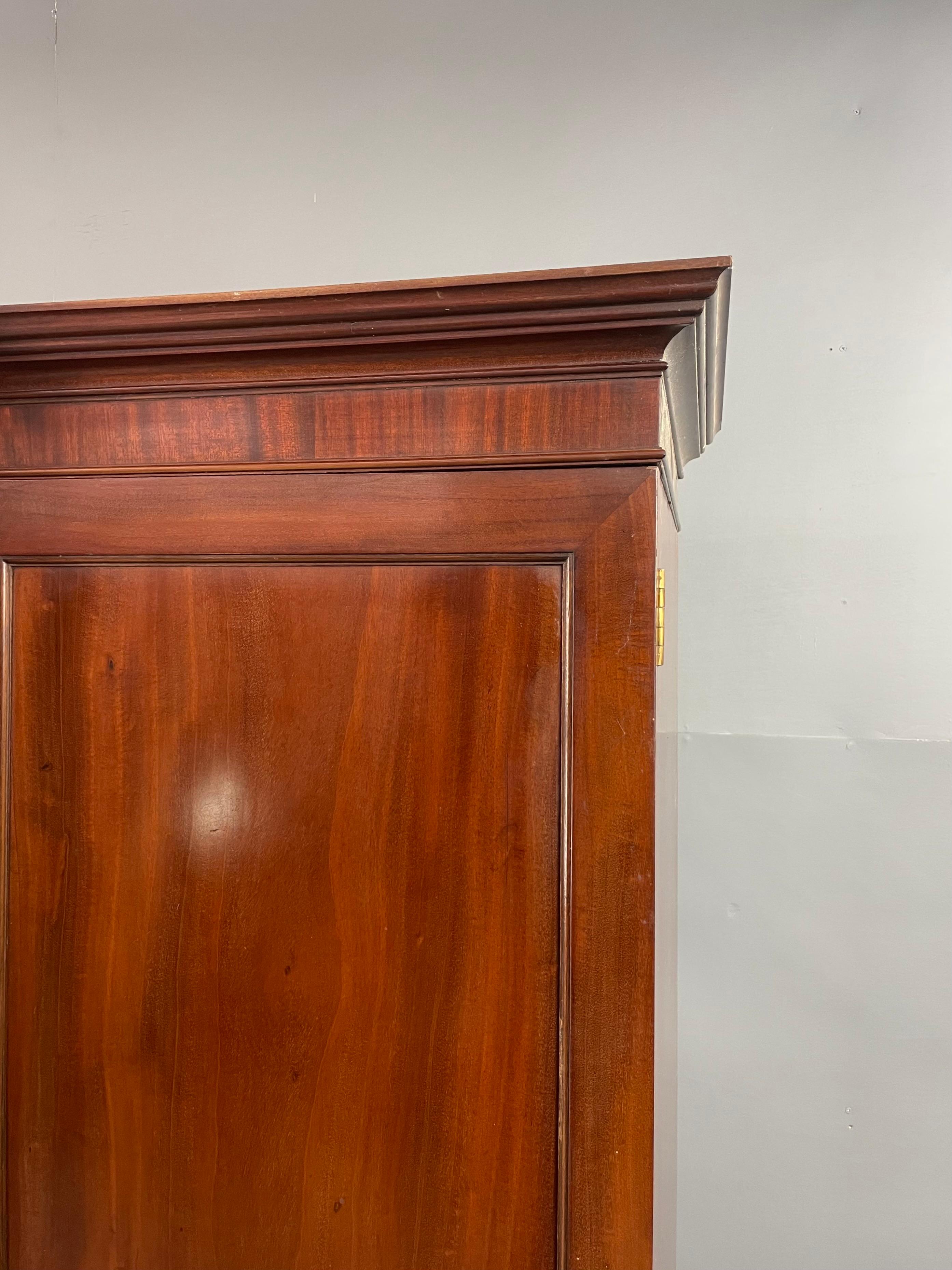 Mahogany 19th Century Georgian mahogany breakfront wardrobe Armoire