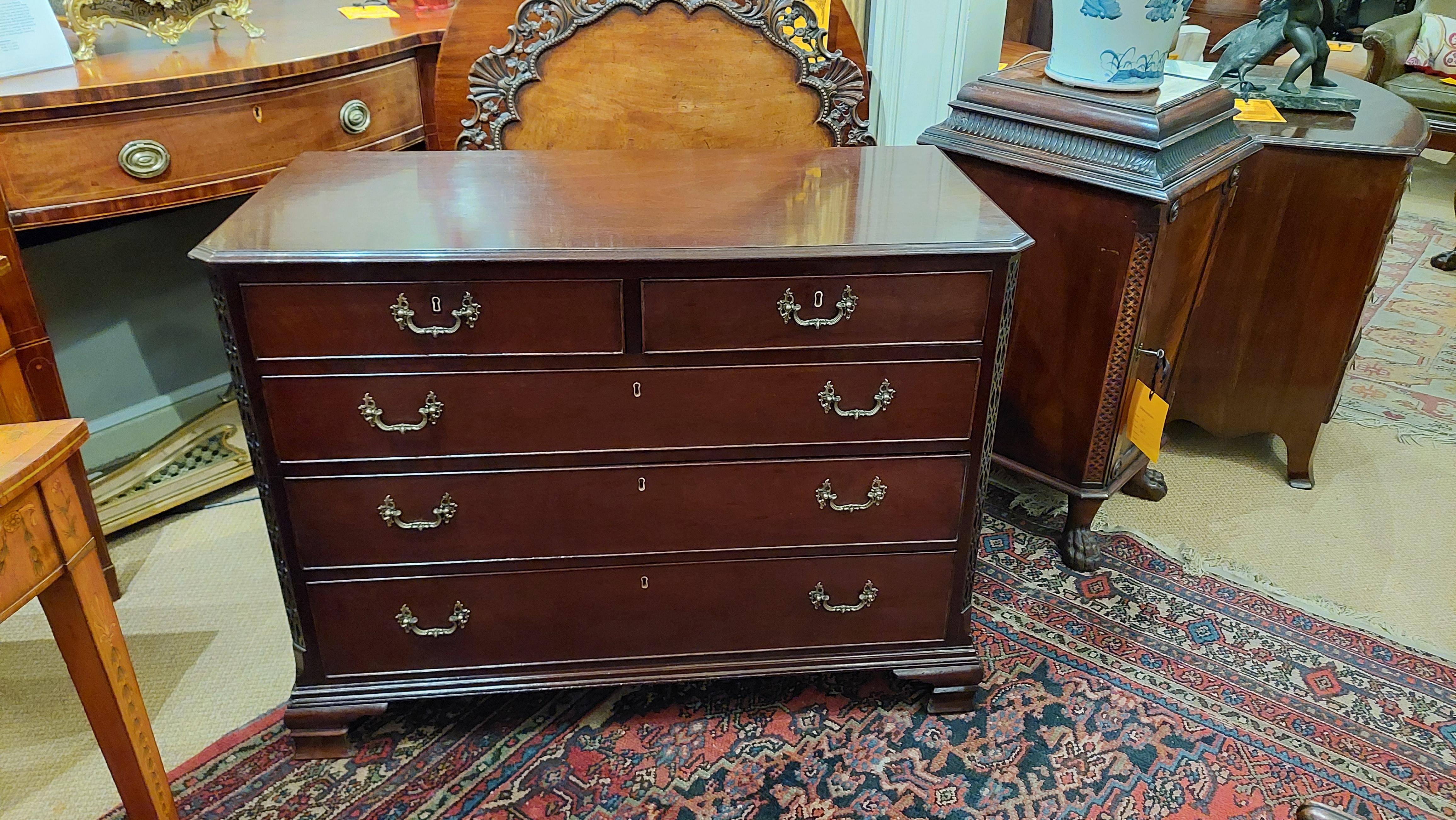 Brass 19th Century Georgian Mahogany Commode For Sale