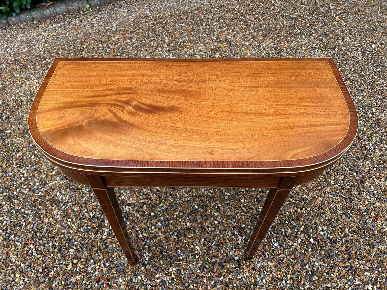 19th Century Georgian Mahogany D-Shaped Card In Good Condition In Richmond, Surrey