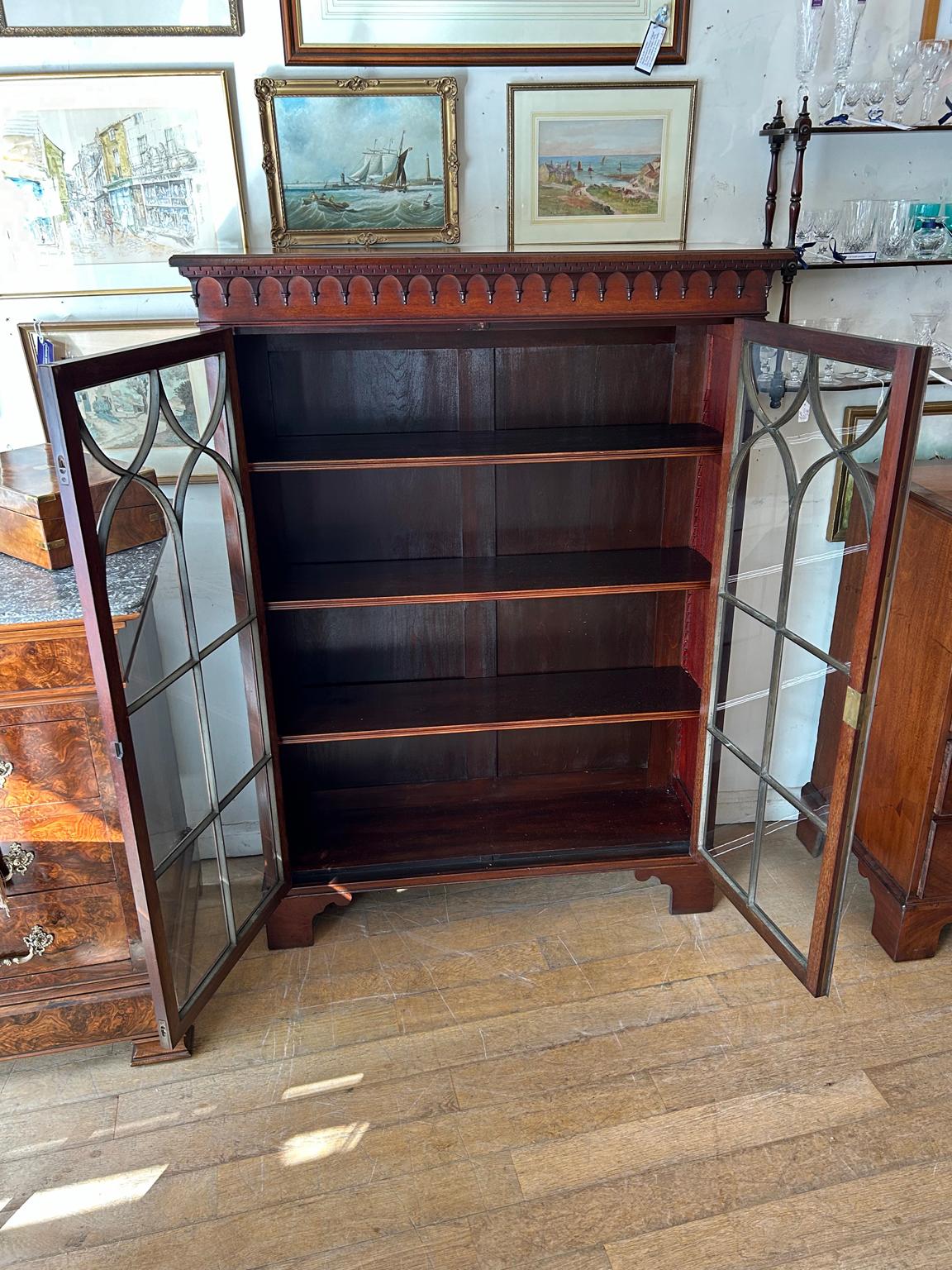 19th Century Georgian Mahogany Glazed Bookcase For Sale 2