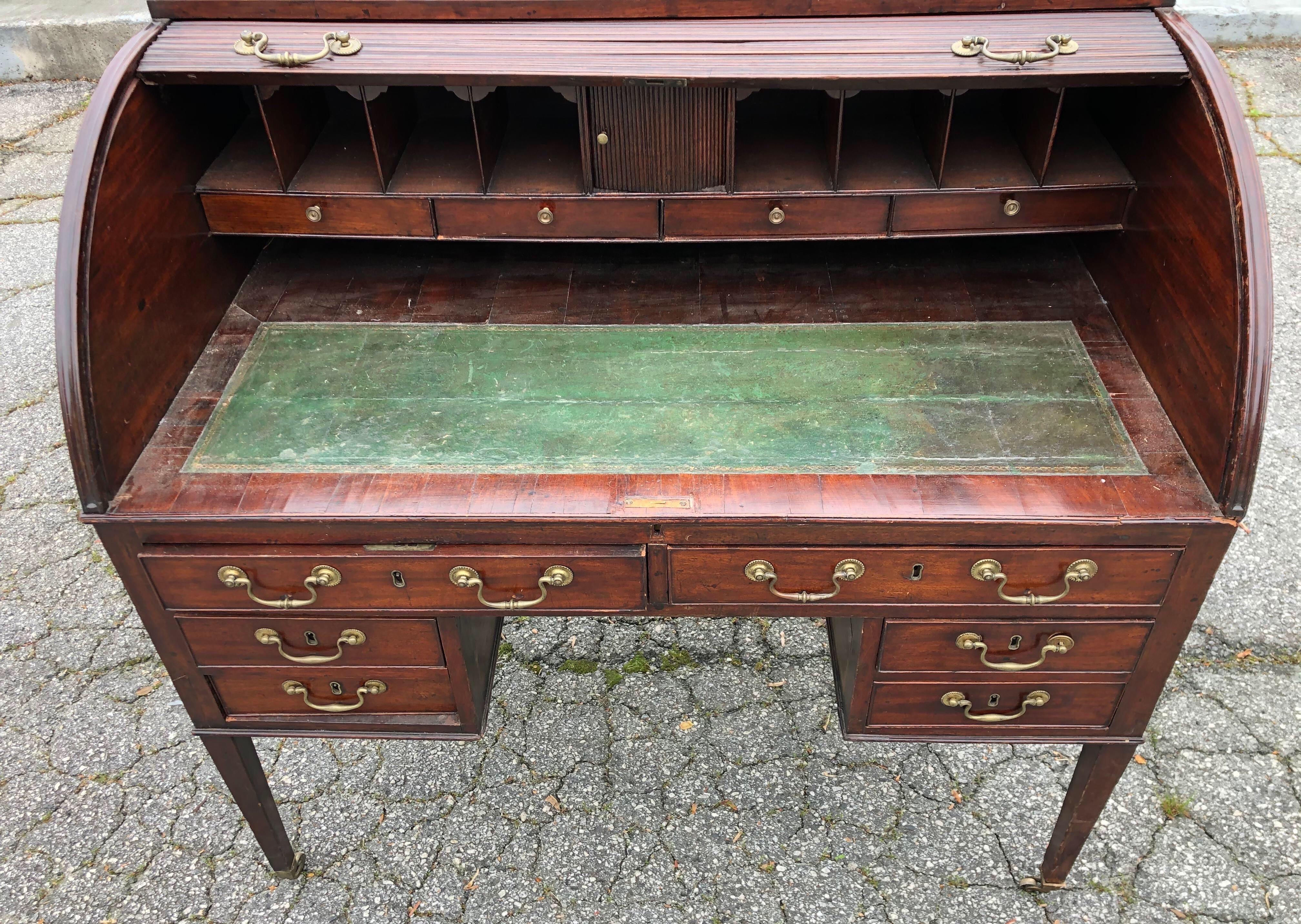 English 19th Century Georgian Mahogany Tambour Desk For Sale