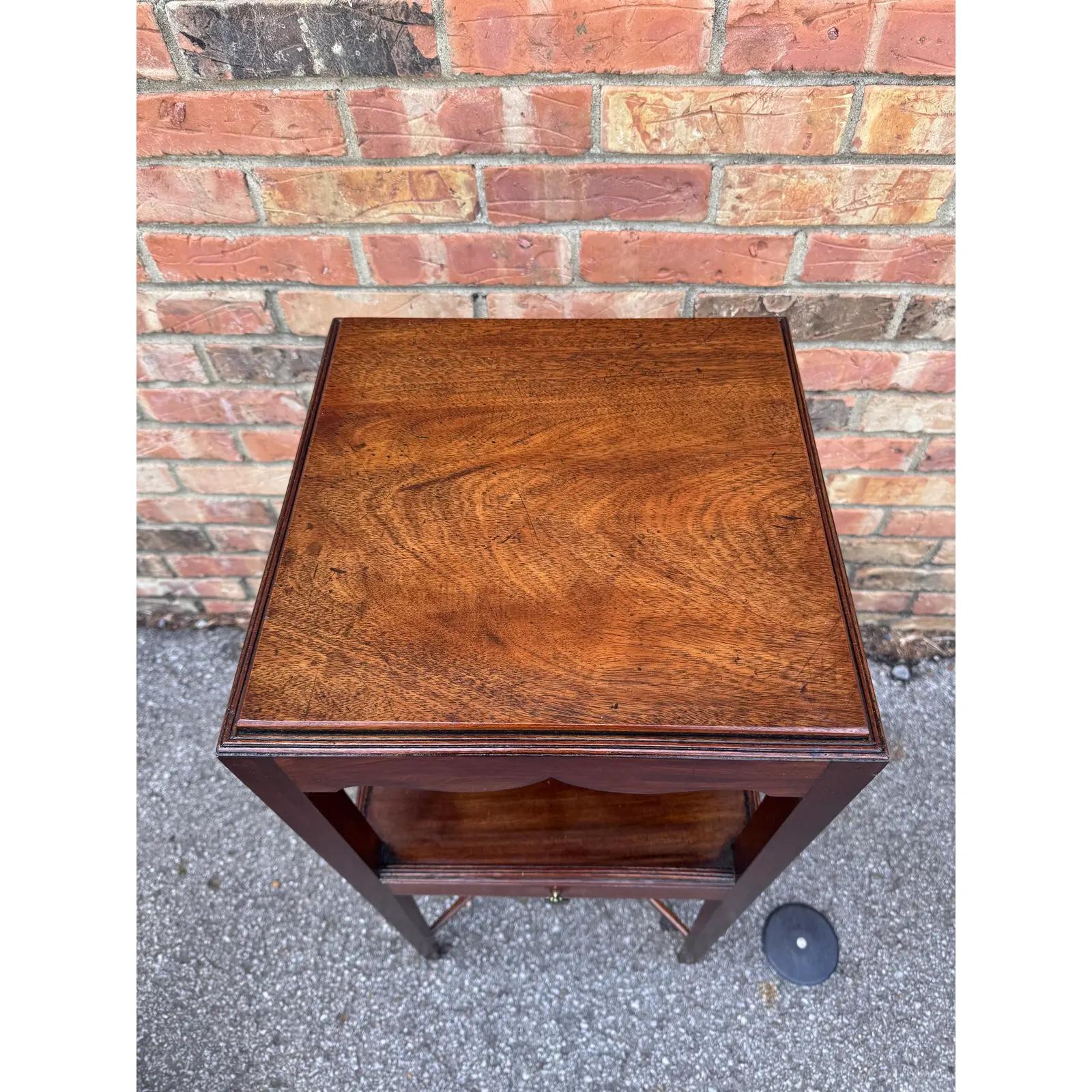 19th Century Georgian Mahogany Washstand/Side Table For Sale 1