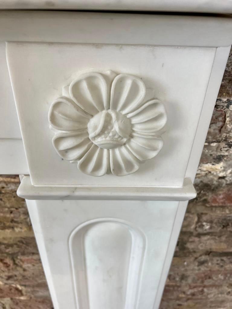 Hand-Carved 19th Century Georgian Marble Fireplace Mantlepiece  For Sale