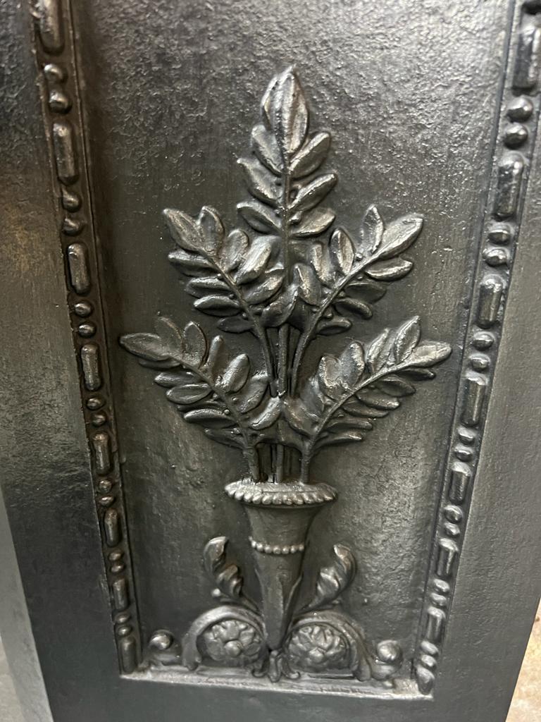 19th Century Georgian Pair Of Cast Iron Fireplace Insert Panels For Sale 8