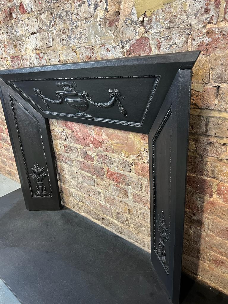 19th Century Georgian Pair Of Cast Iron Fireplace Insert Panels For Sale 4