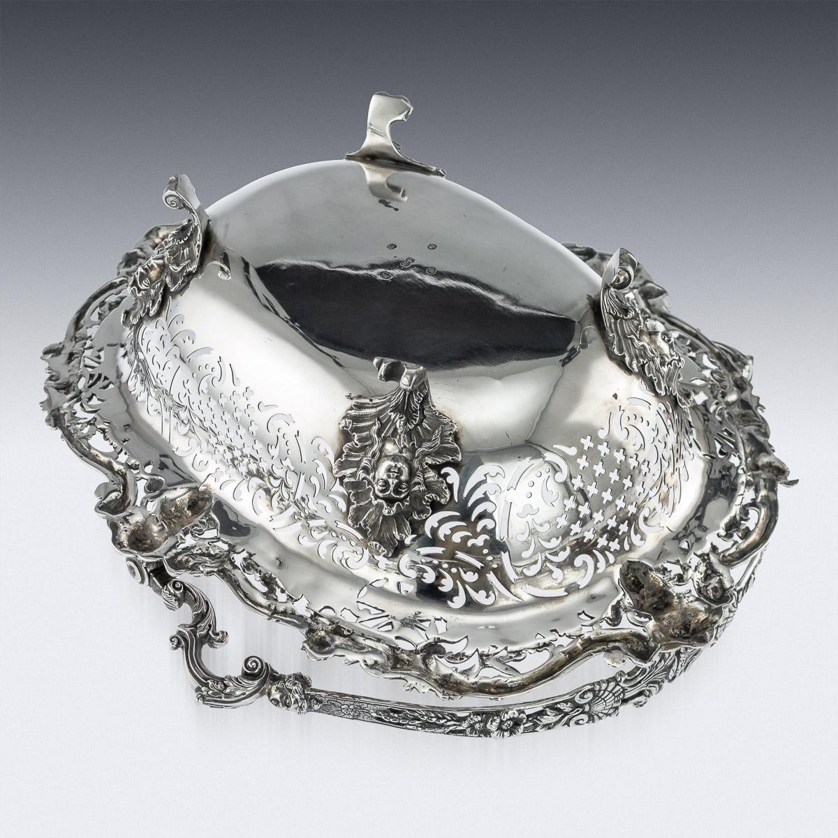 Georgianischer Silberkorb aus dem 19. Jahrhundert von Edward Farrell, London, um 1822 im Angebot 1