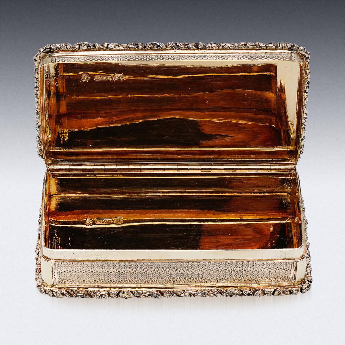 19th Century Georgian Solid Silver-Gilt Hunting Snuff Box, Birmingham, c.1830 2
