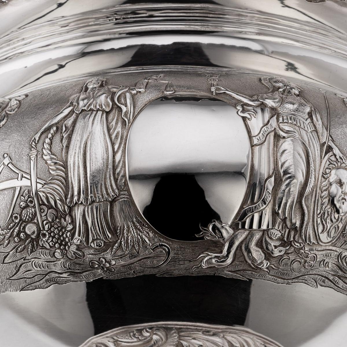 Magnifique soupière géorgienne en argent massif du XIXe siècle, Birmingham c.1827 en vente 8