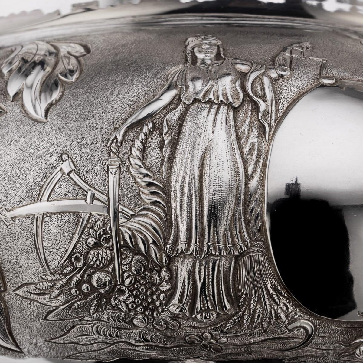 Magnifique soupière géorgienne en argent massif du XIXe siècle, Birmingham c.1827 en vente 9
