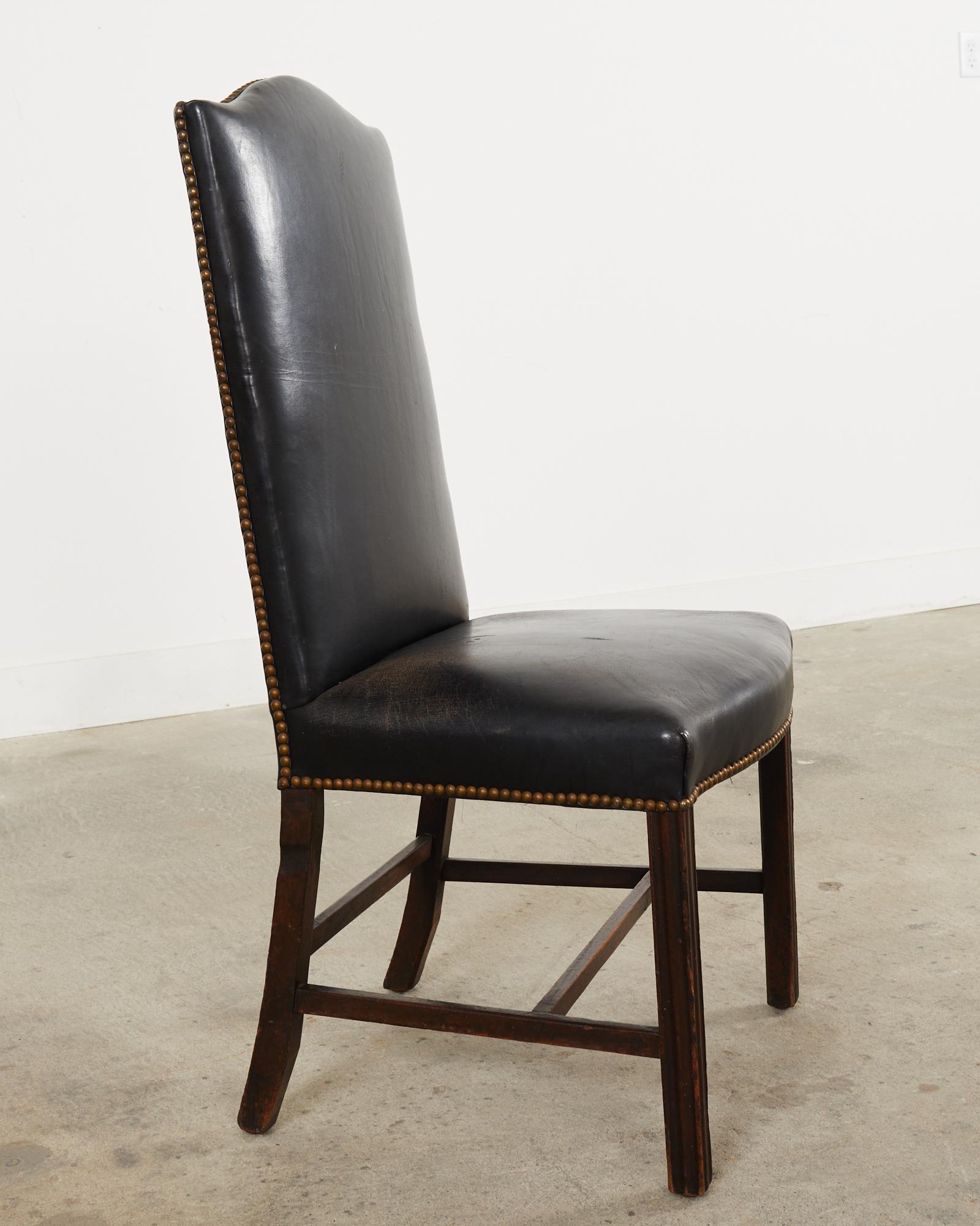 Hall Chair aus Mahagoni-Leder im georgianischen Stil des 19. Jahrhunderts (Handgefertigt) im Angebot