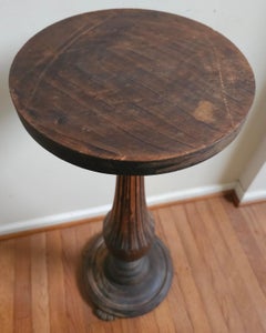 19th Century Georgian Walnut Patinated Pedestal Plant Stand