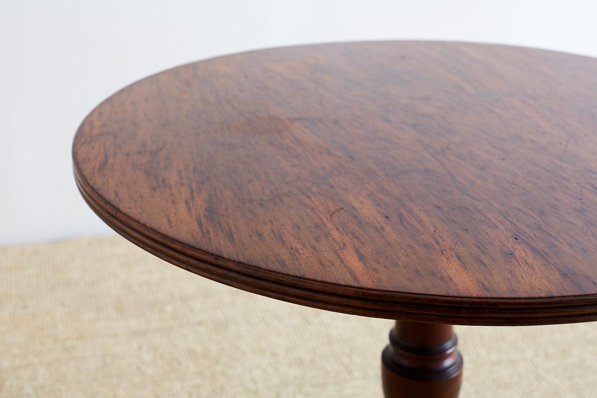 19th Century Georgian Walnut Round Pedestal Table 2