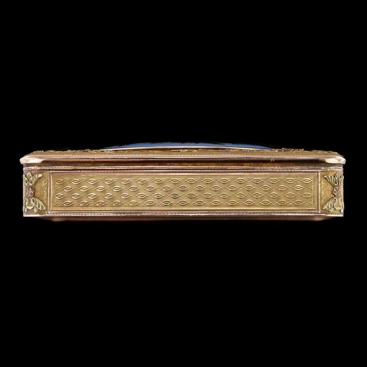19th Century German 18-Karat Three-Color Gold and Enamel Snuff Box, circa 1860 2