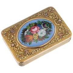 Antique 19th Century German 18-Karat Three-Color Gold and Enamel Snuff Box, circa 1860