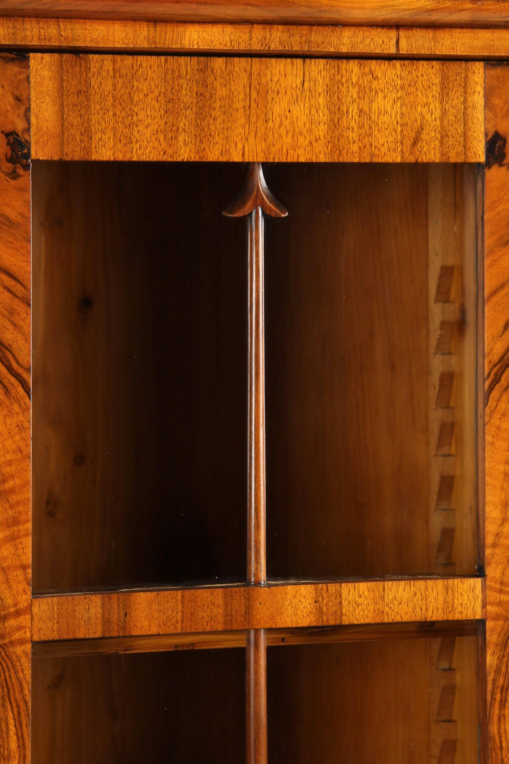 Early 19th Century 19th Century German Biedermeier Bookcase, Walnut, circa 1825