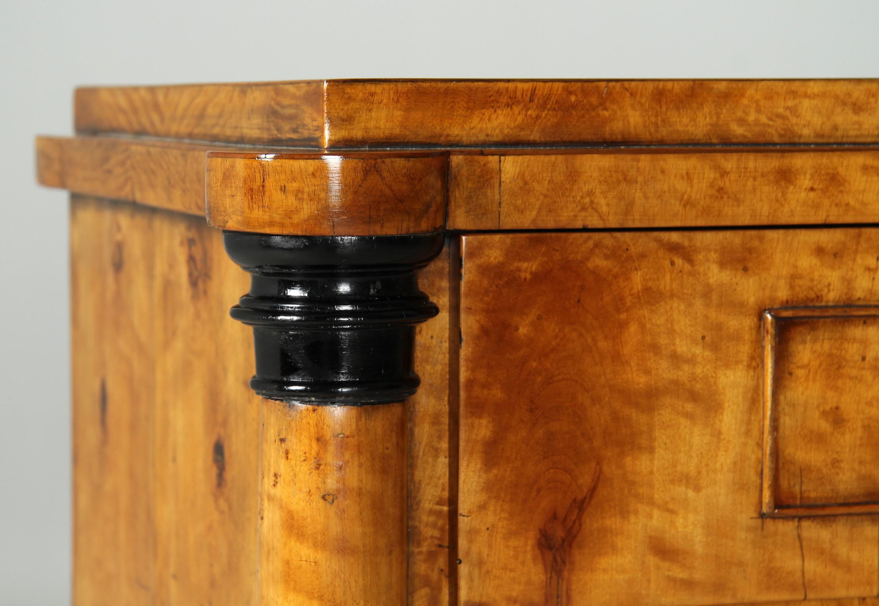 Early 19th Century 19th Century German Biedermeier Chest Of Drawers, Birch, circa 1820