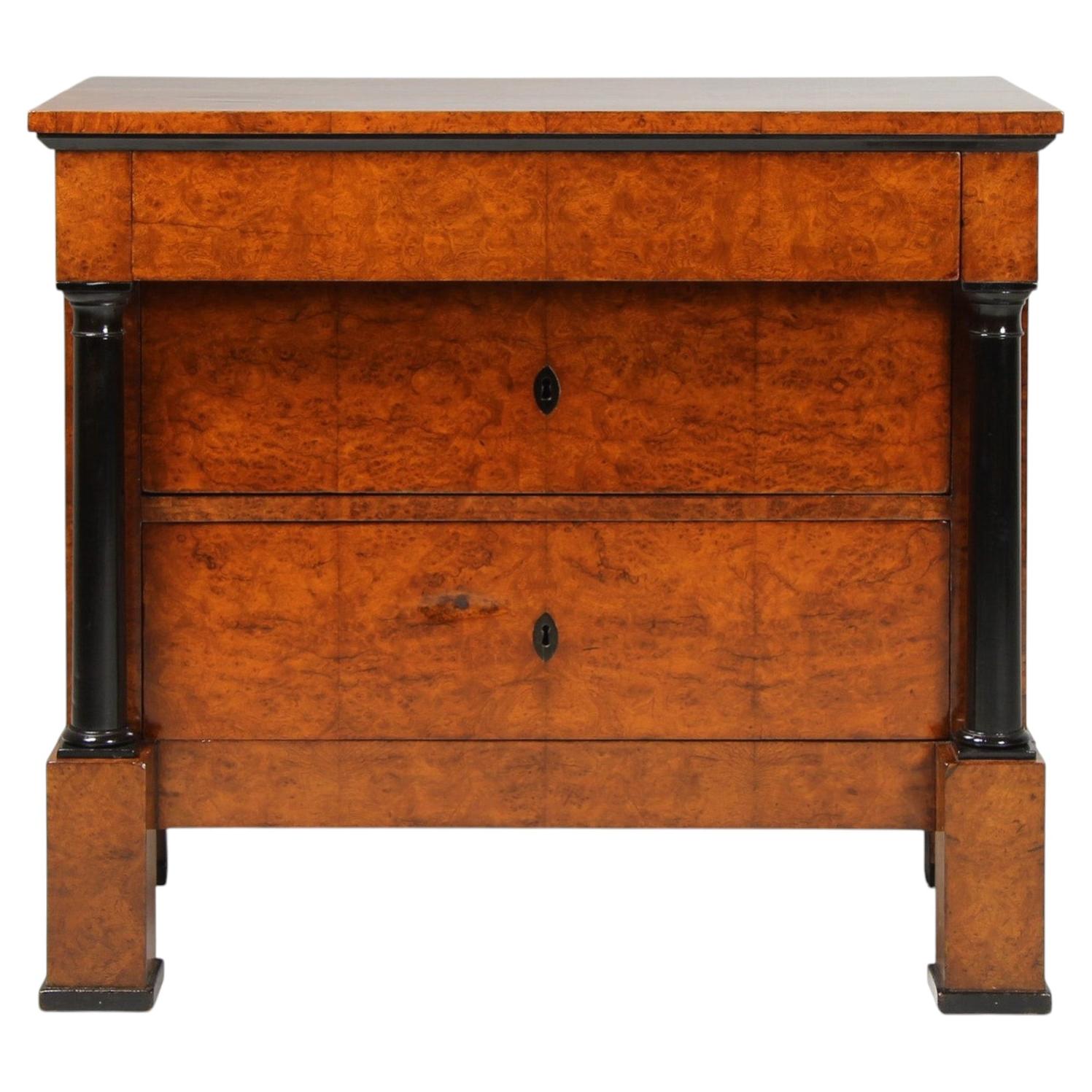 19th Century German Biedermeier Chest Of Drawers, Munich, circa 1820
