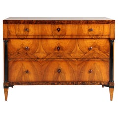 19th Century German Biedermeier Chest Of Drawers, Walnut, Bavaria, circa 1820