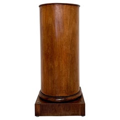 Deutsche Biedermeier-Säule des 19. Jahrhunderts aus Nussbaum, um 1820