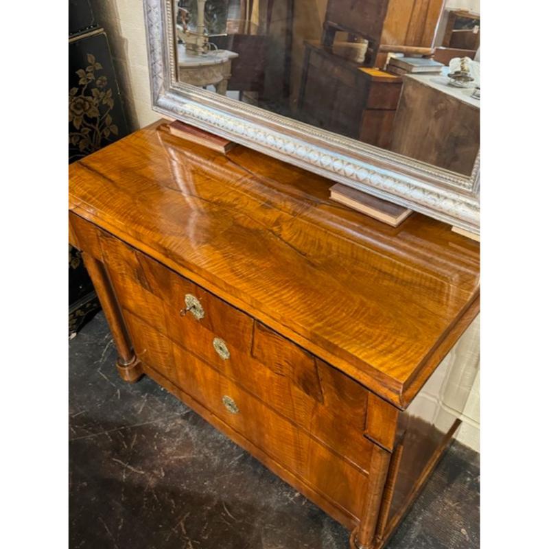 Commode Biedermeier tedesco del XIX secolo In condizioni buone in vendita a Dallas, TX