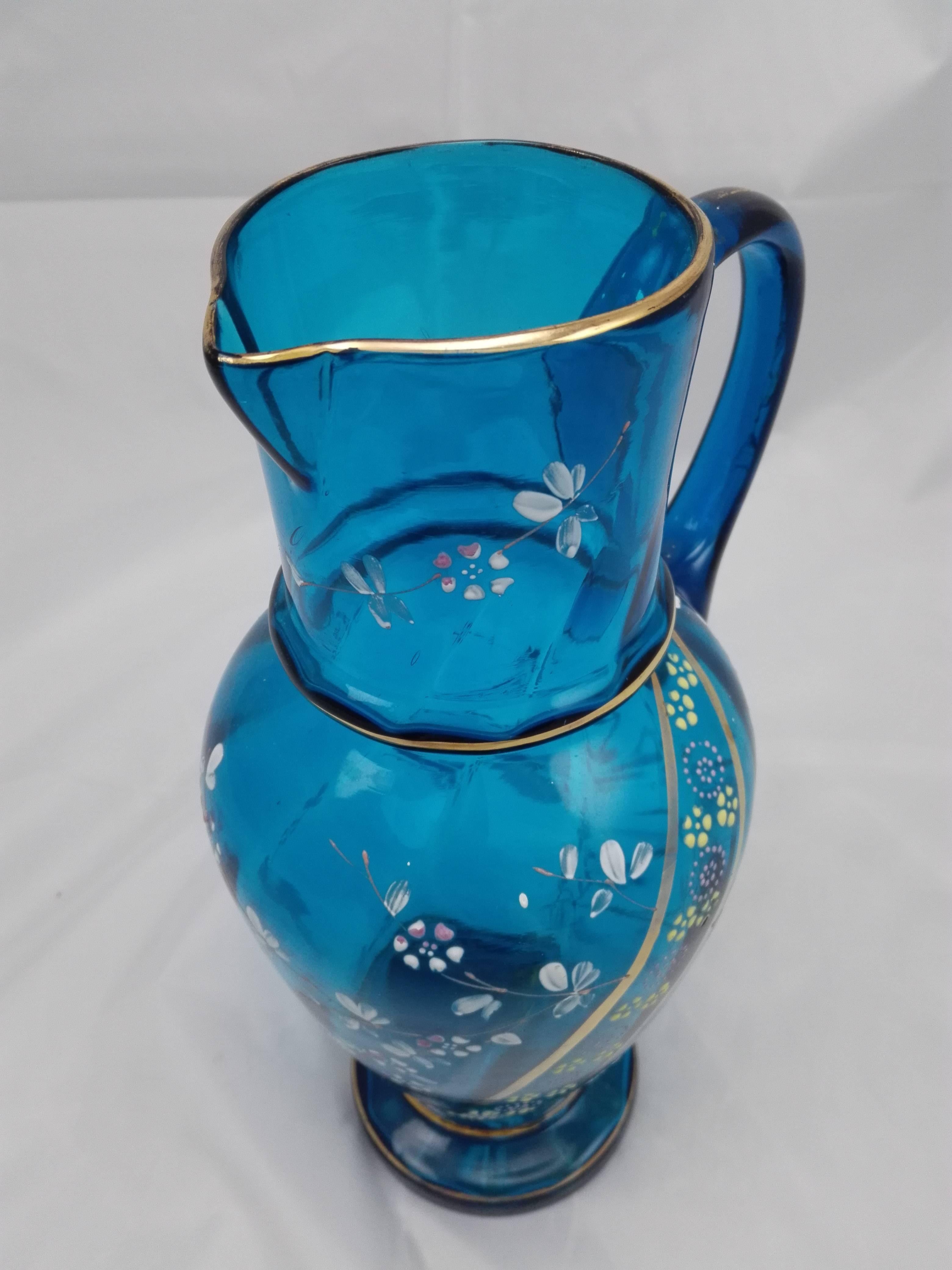 19th Century German Biedermeier Light Blue Mouth Blown Glass Jug Hand-Painted For Sale 2