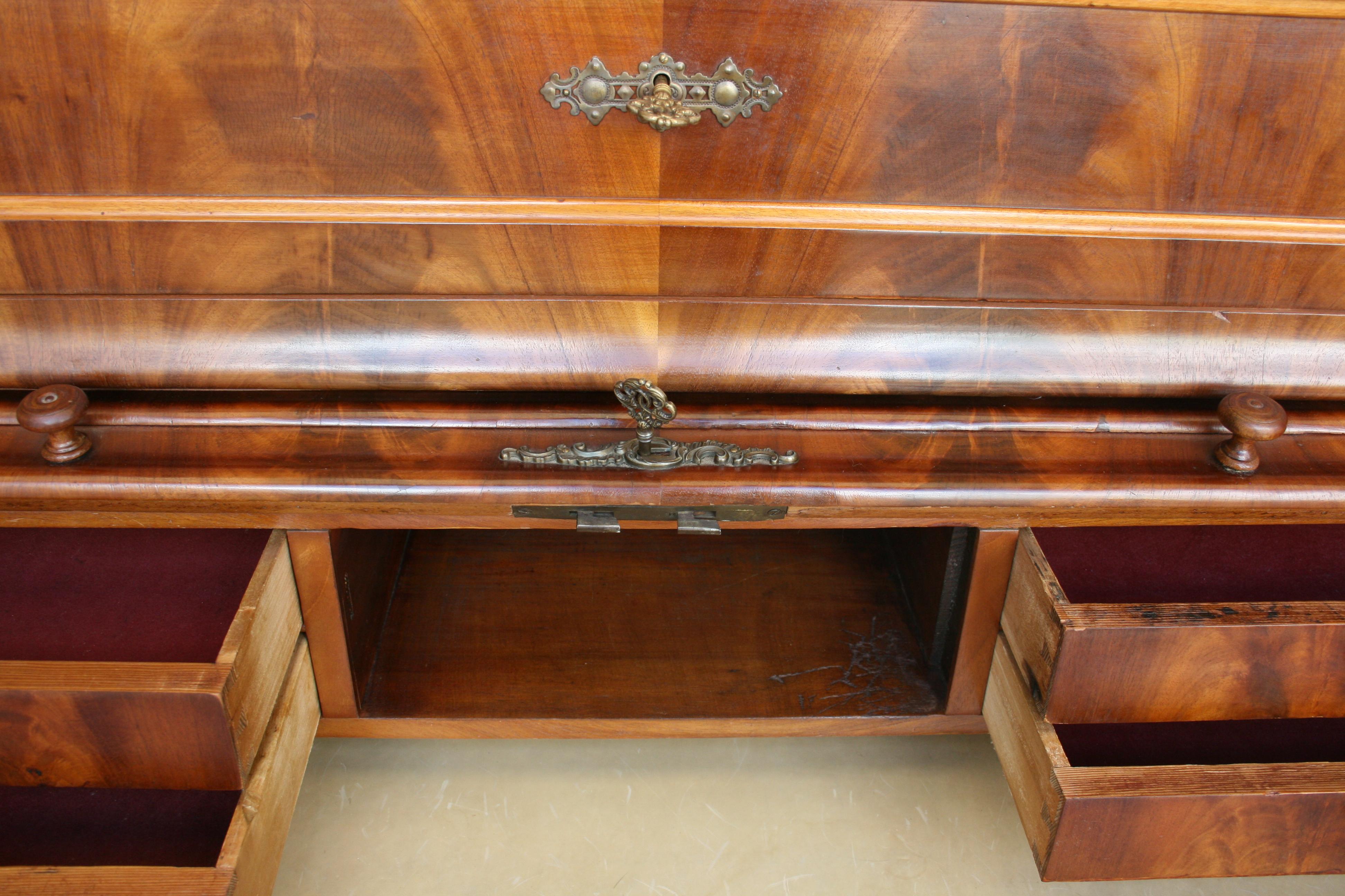 19th Century German Biedermeier Roll Top Desk 7