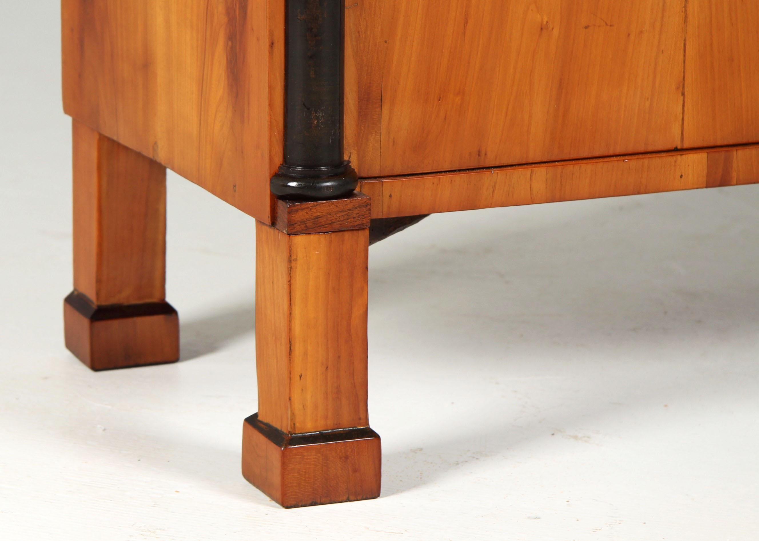 19th Century German Biedermeier Sideboard, Cherry, circa 1825 12