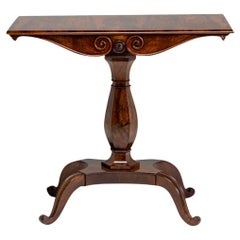 Consola alemana del siglo XIX chapada en nogal Biedermeier, mesa auxiliar antigua