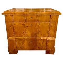 19th Century German Biedermeier Walnut Commode