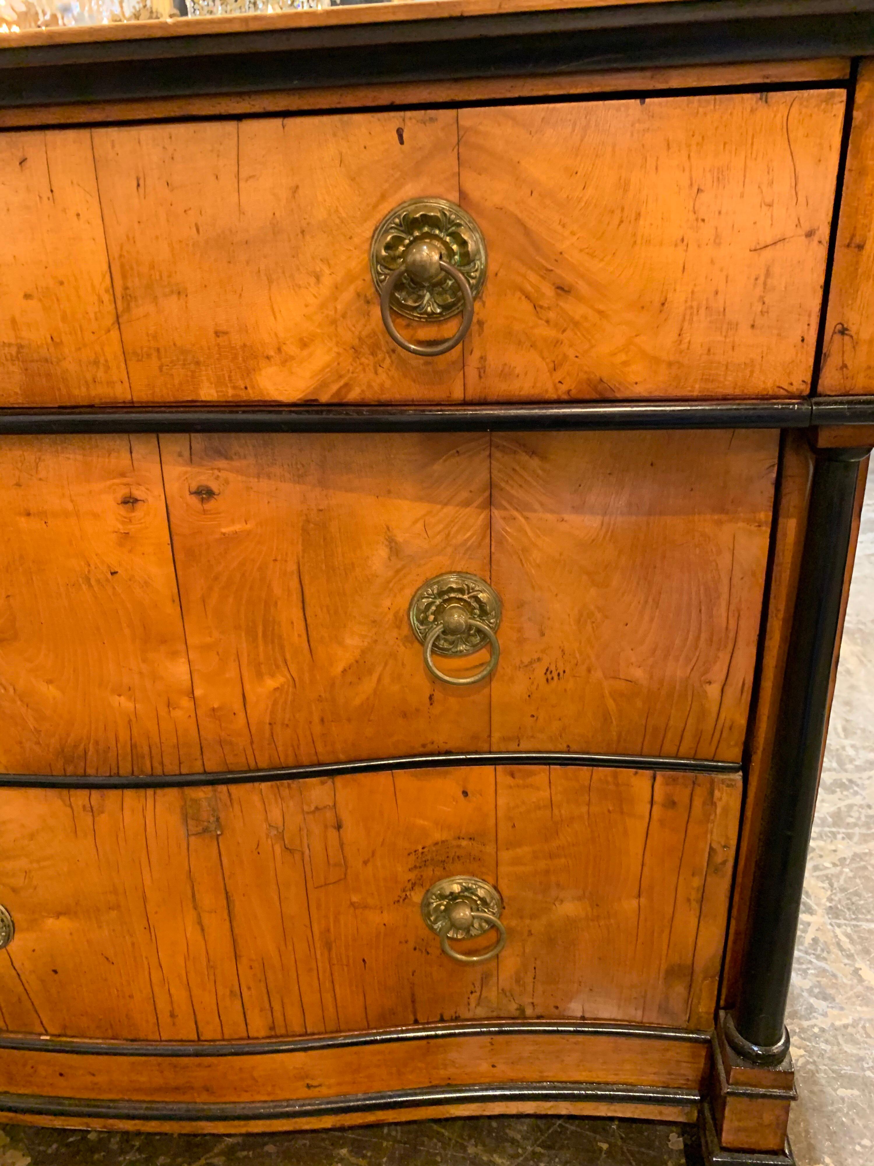 19th Century German Biedermeier Walnut and Ebonized Commode In Good Condition For Sale In Dallas, TX