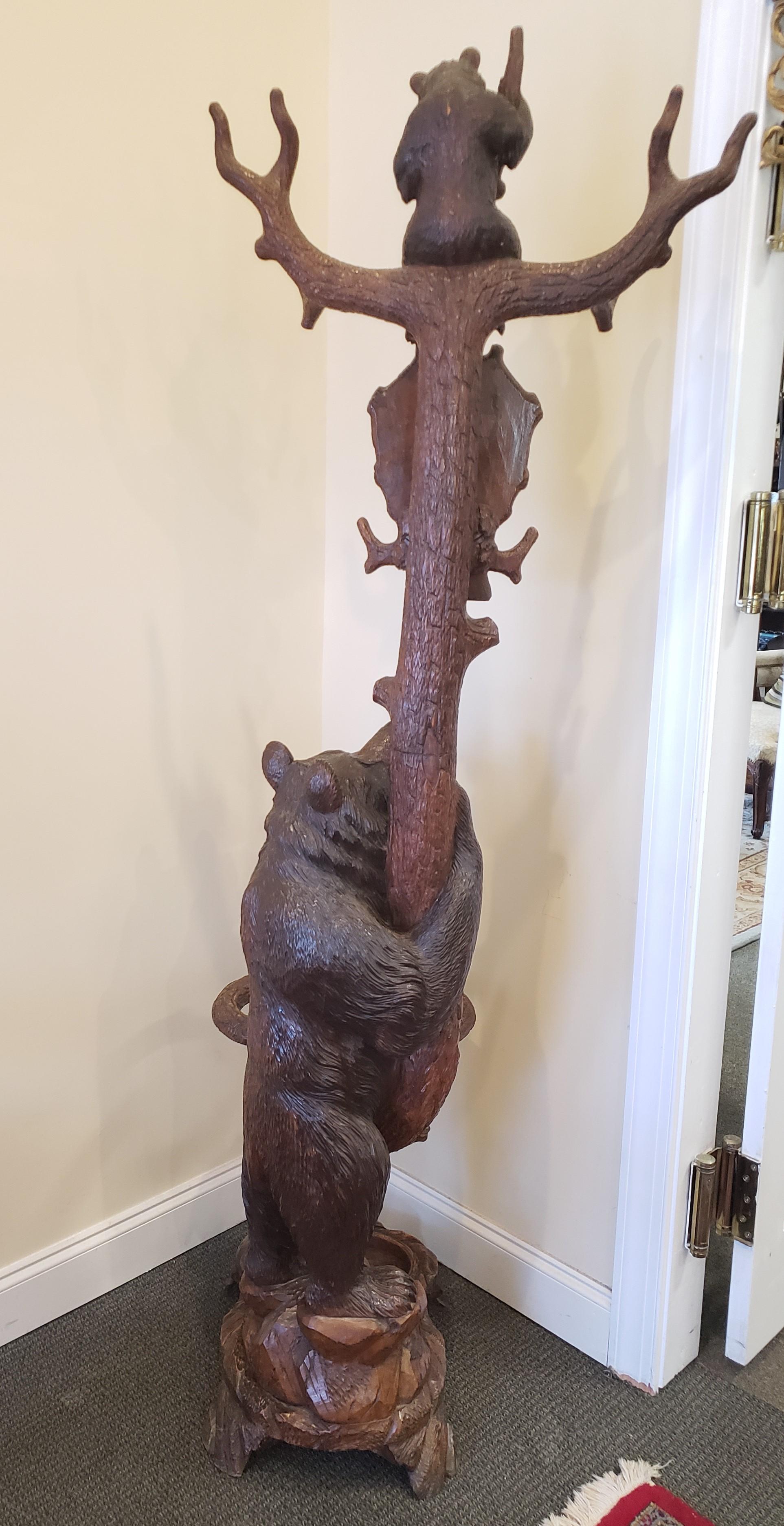 19th Century German Carved Black Forest Bear Hall Tree 5