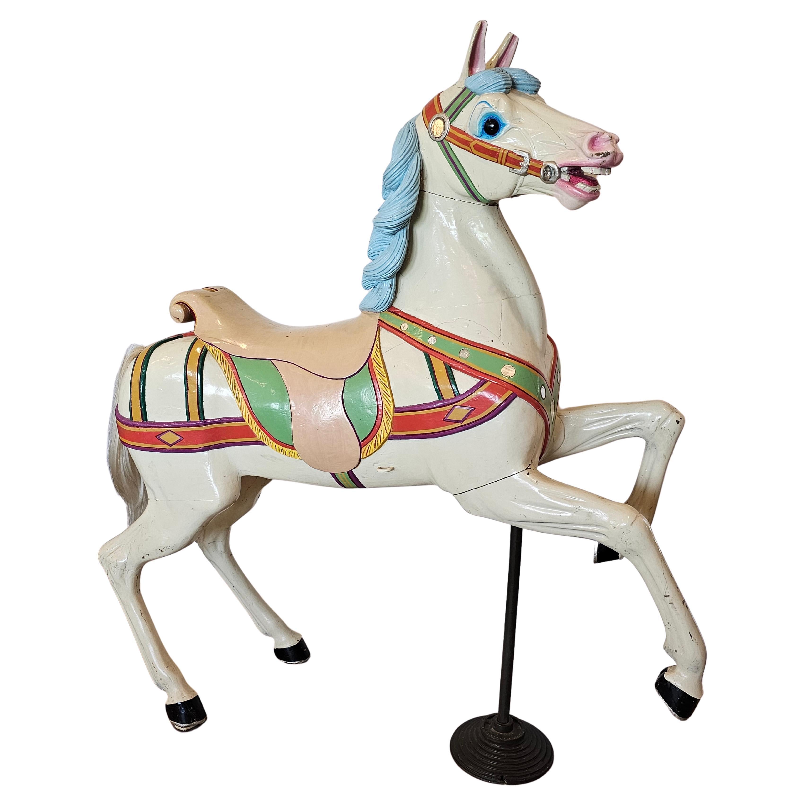 Cheval de manège polychrome sculpté allemand du 19ème siècle par P. Schneider