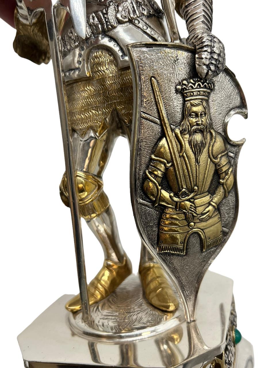 19th Century German Extremely Detailed Sterling Silver and Gold Gilt Knight For Sale 11