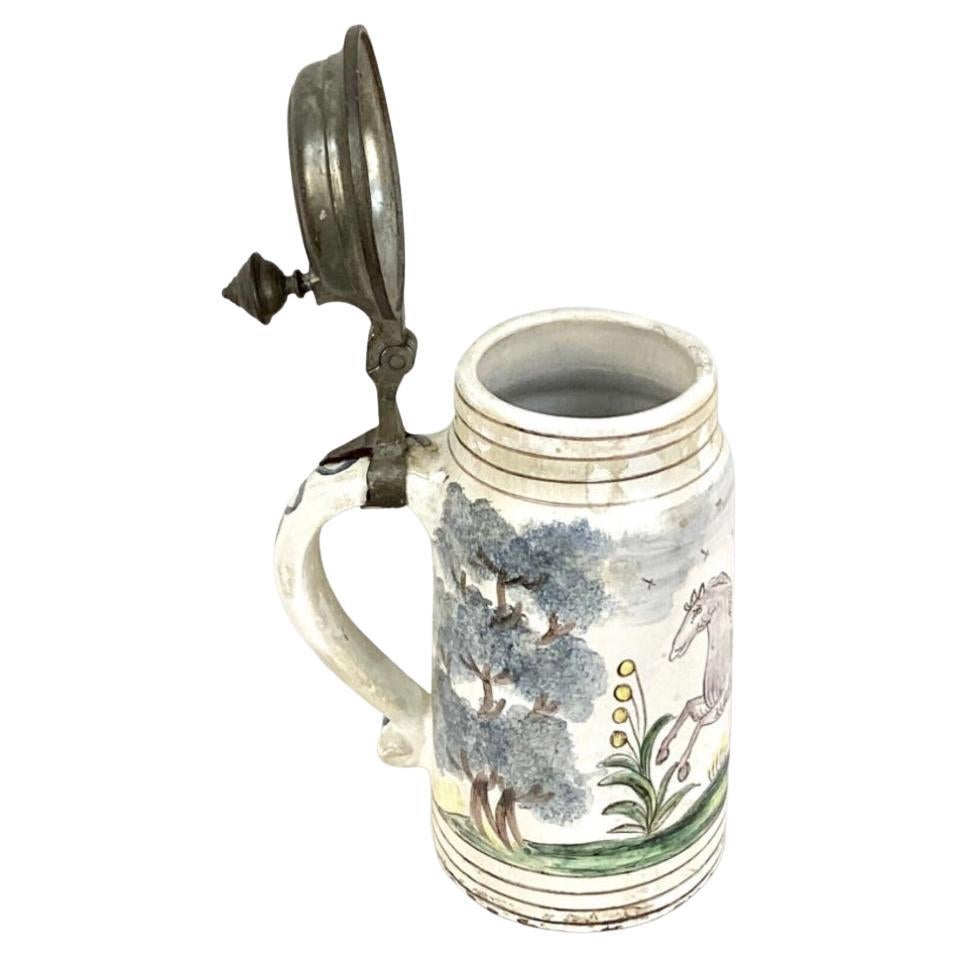 Deutscher Fayence-Bierstein des 19. Jahrhunderts mit Henkel und Deckel im Angebot 1