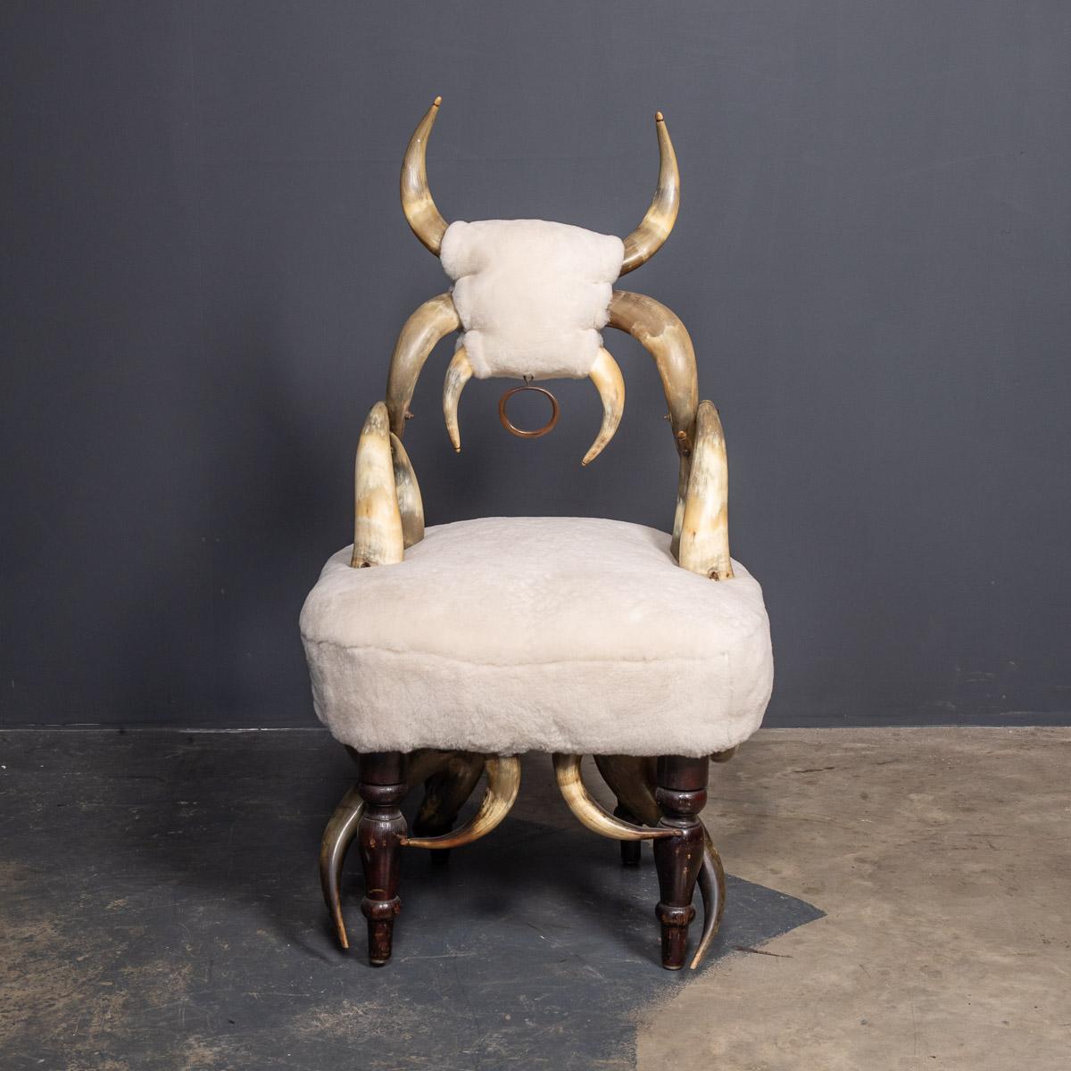 19th Century German Hall Bull Horn Chair, Black Forest c.1880 3
