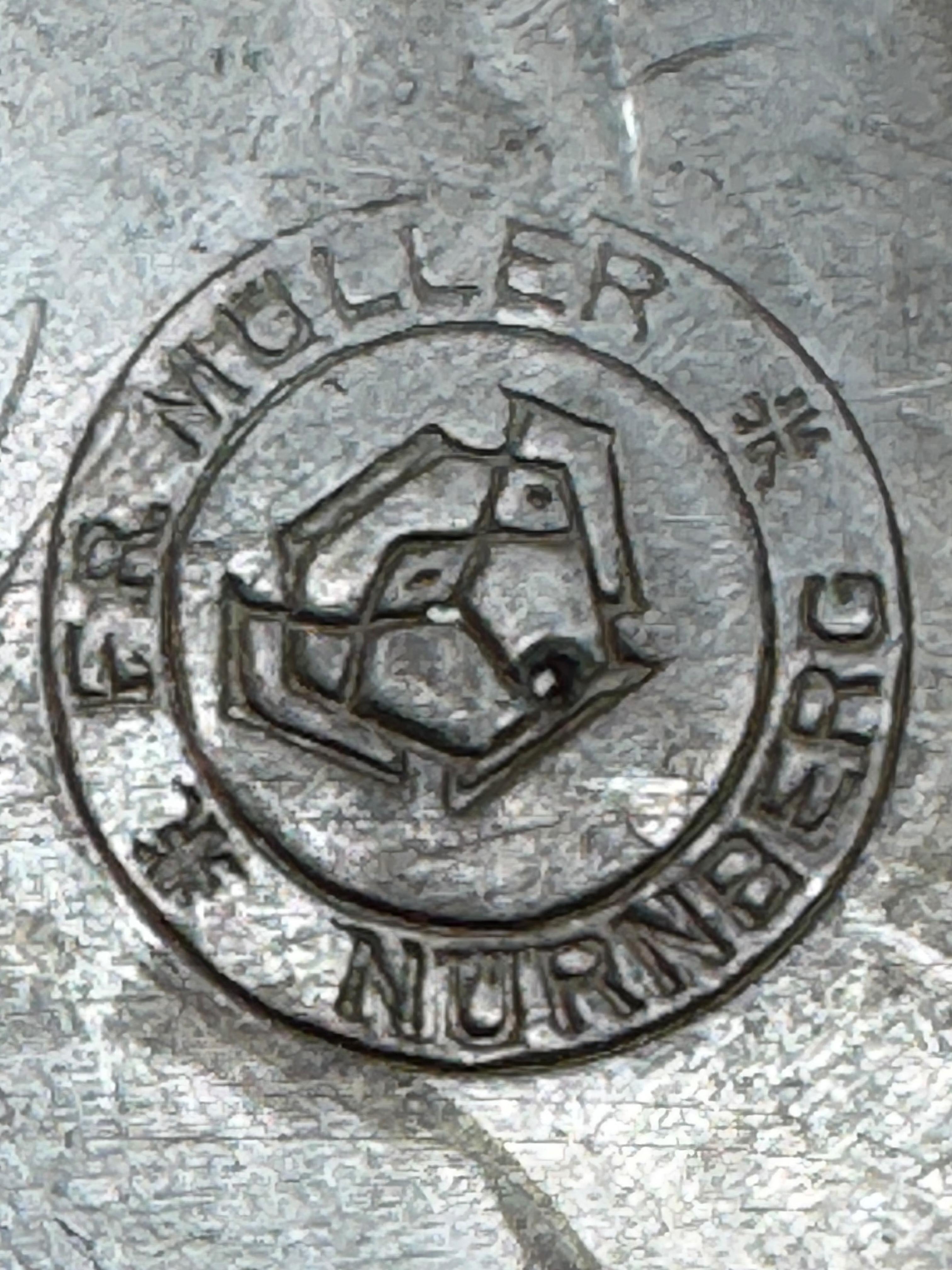 19. Jahrhundert Deutsch gehämmert Kupfer & Messing Brotkasten, Küche Utensil im Angebot 5