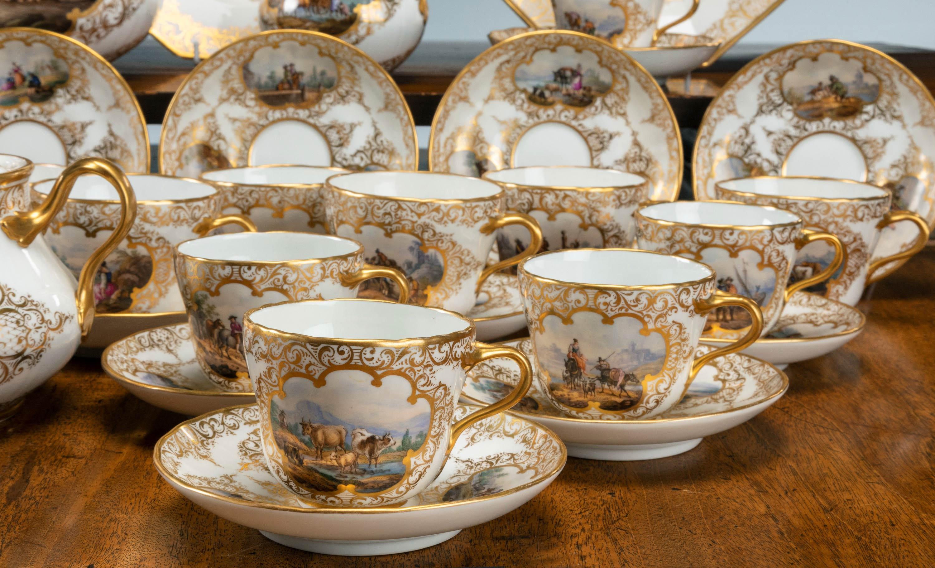 19th Century German KPM Porcelain Coffee and Tea Service In Good Condition In Peterborough, Northamptonshire